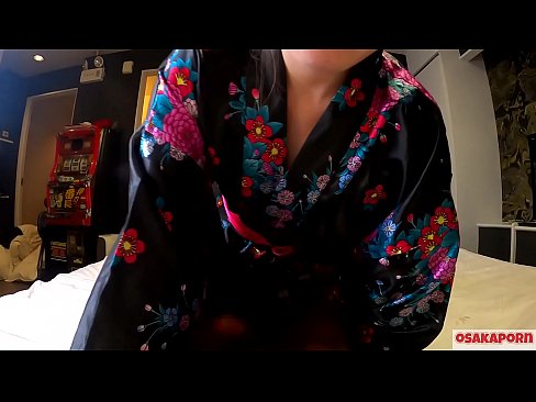 ❤️ O le teine ​​talavou cosplay e fiafia i feusua'iga e fa'atama'ita'i ma se squirt i se fafine ti'eti'e solofanua ma se blowjob. Teine Asia ma pusi fulufulua ma susu aulelei i toniga Iapani masani i ata vitiō faʻaalia le masturbation ma meataalo fuck. Sakura 3 OSAKAORN. ❌ Rusia porn